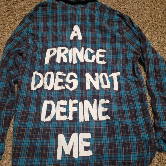 Aladdin Cakeworthy Plaid Women's Medium Jasmine A Prince Does Not Define Me - Picture 1 of 15